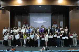 “Kuzeyin Dijital Yıldızları Programı”nda mezuniyet sevinci
