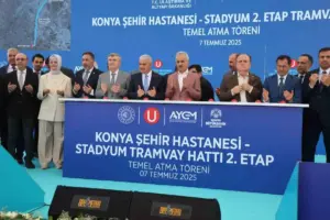 Bakan Uraloğlu: “Konya’nın kent içi raylı sistem ağını; 27.7 kilometreden 134 km’ye yükseltmiş olacağız”